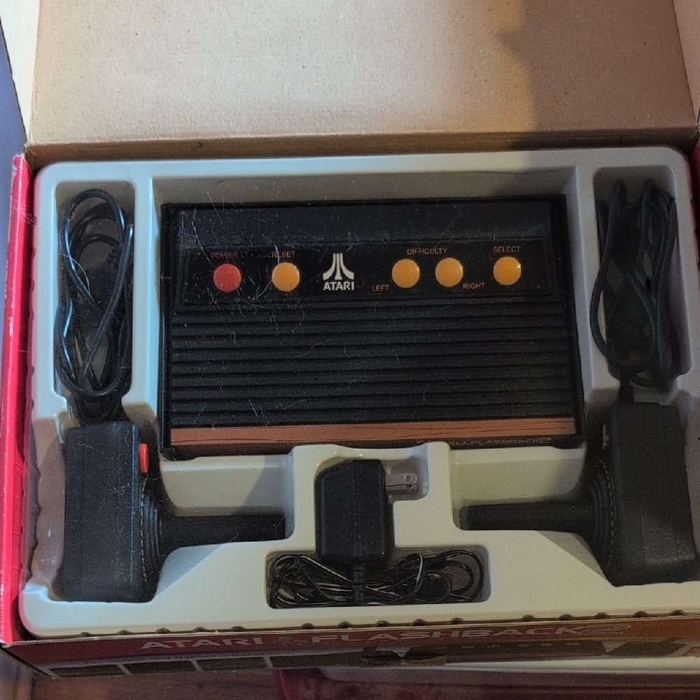 Atari Flashback 2 Retro Gaming Console - Black and Brown - Picture 2 of 6